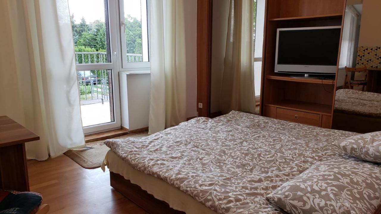 Willa Wega - Pokoje Goscinne I Domki Sianozety Kültér fotó